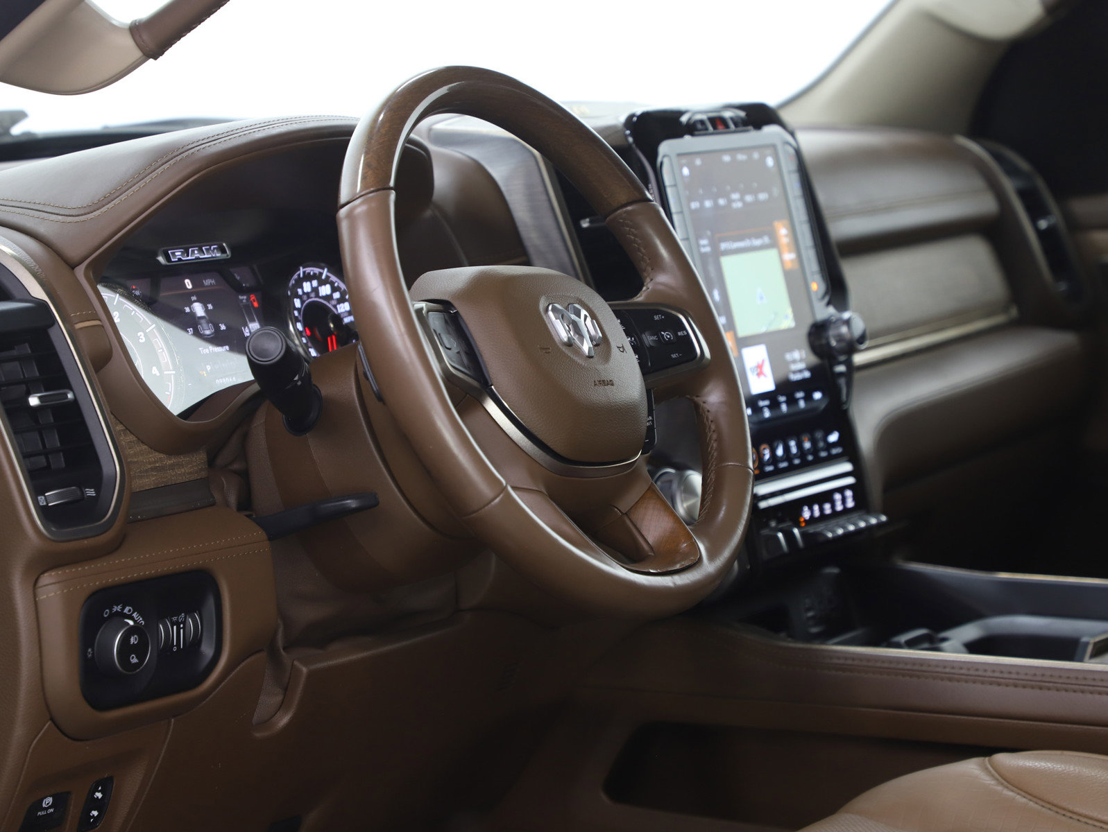 Used 2020 RAM 1500 Longhorn AWD/4WD image 26