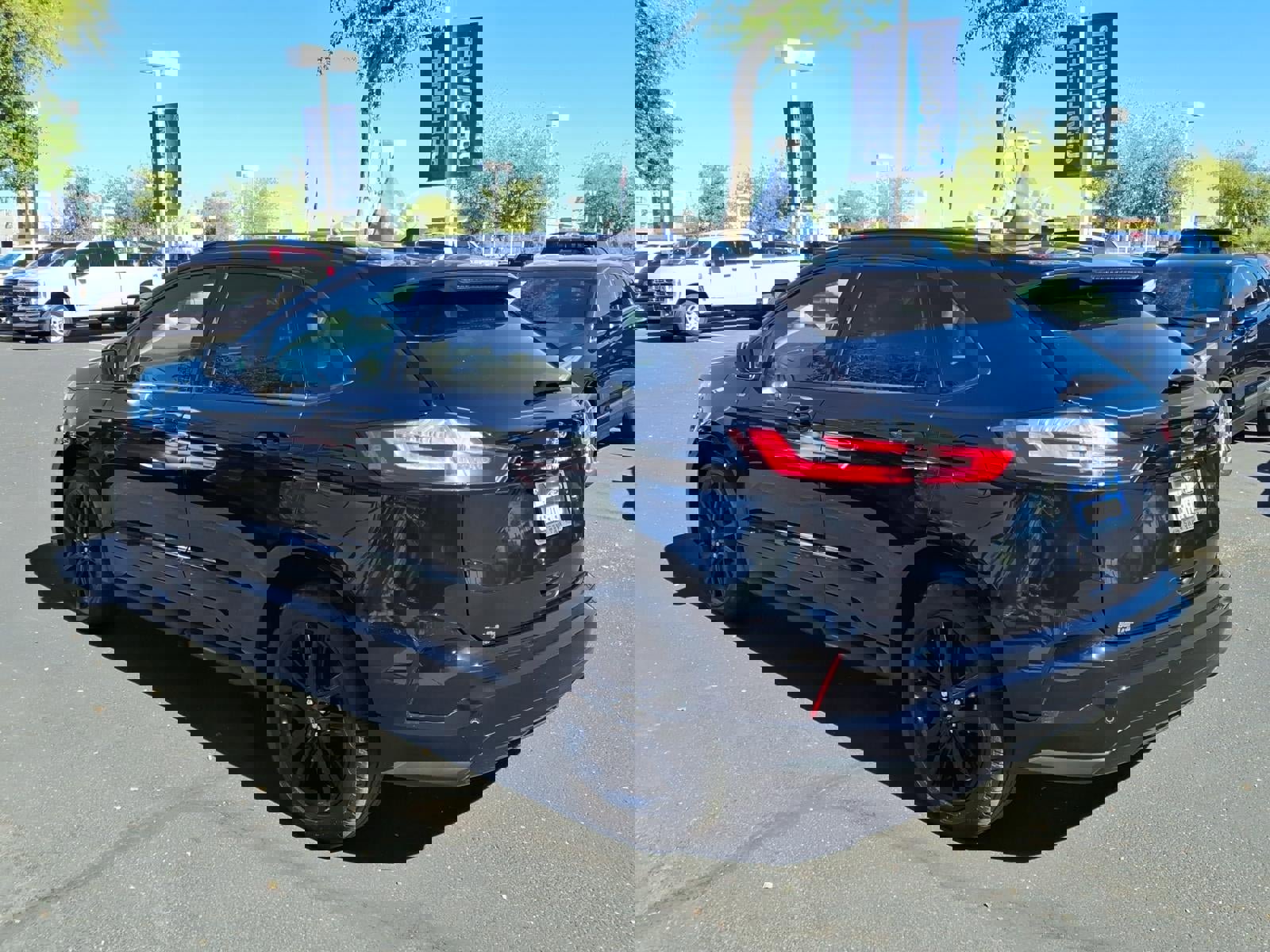 Used 2022 Ford Edge ST-Line image 6