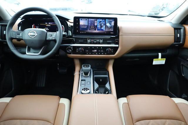 New 2026 Nissan Pathfinder Platinum image 27