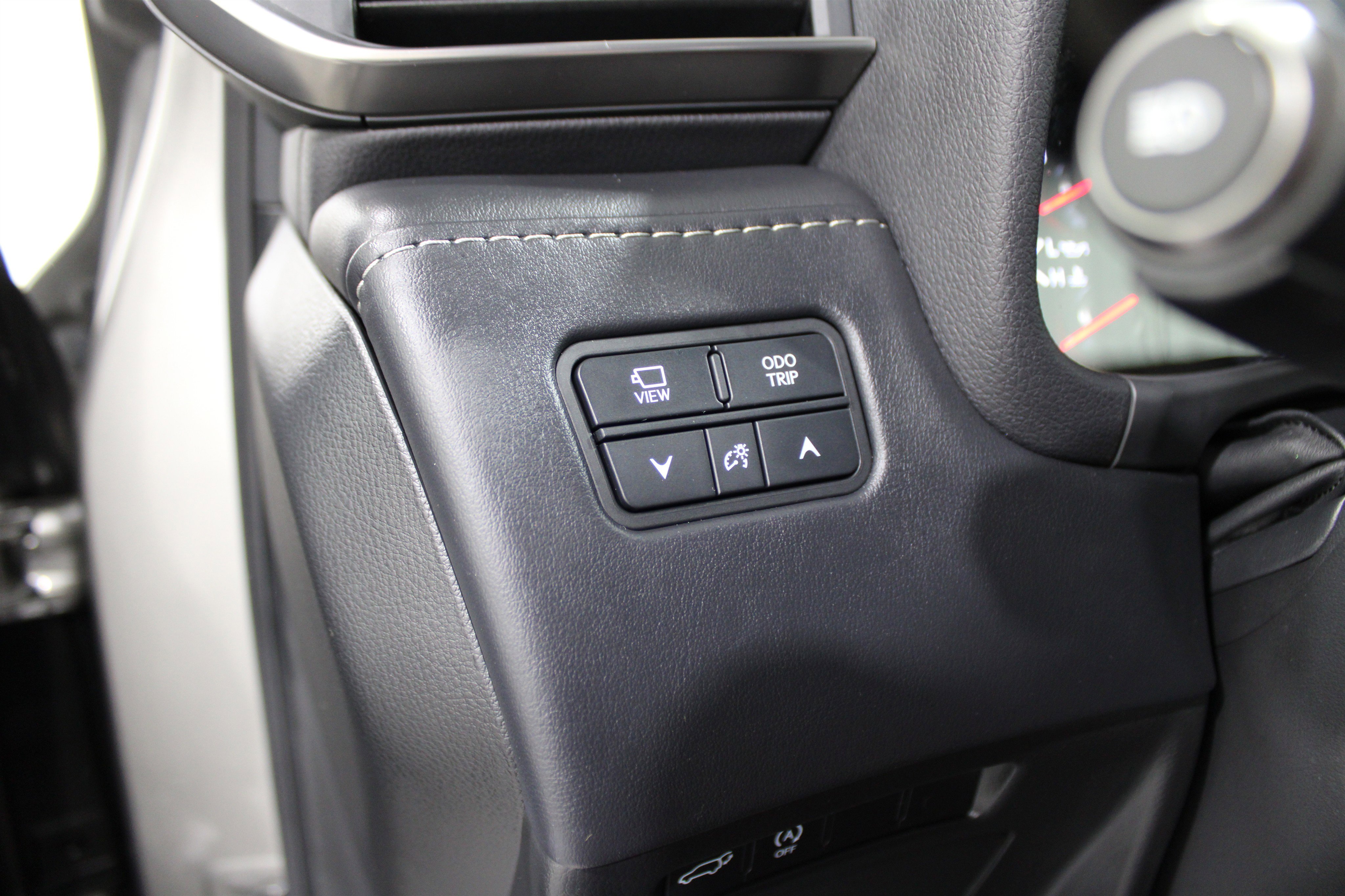 Used 2024 Lexus LX 600 F Sport image 8