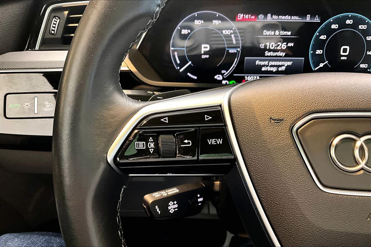 Used 2024 Audi Q8 e-tron Prestige AWD/4WD image 22