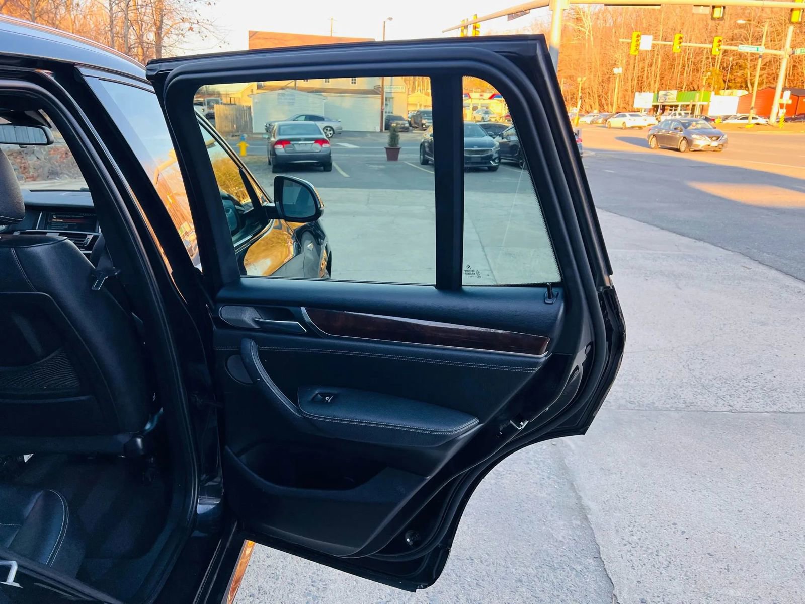 Used 2017 BMW X3 xDrive28i image 26