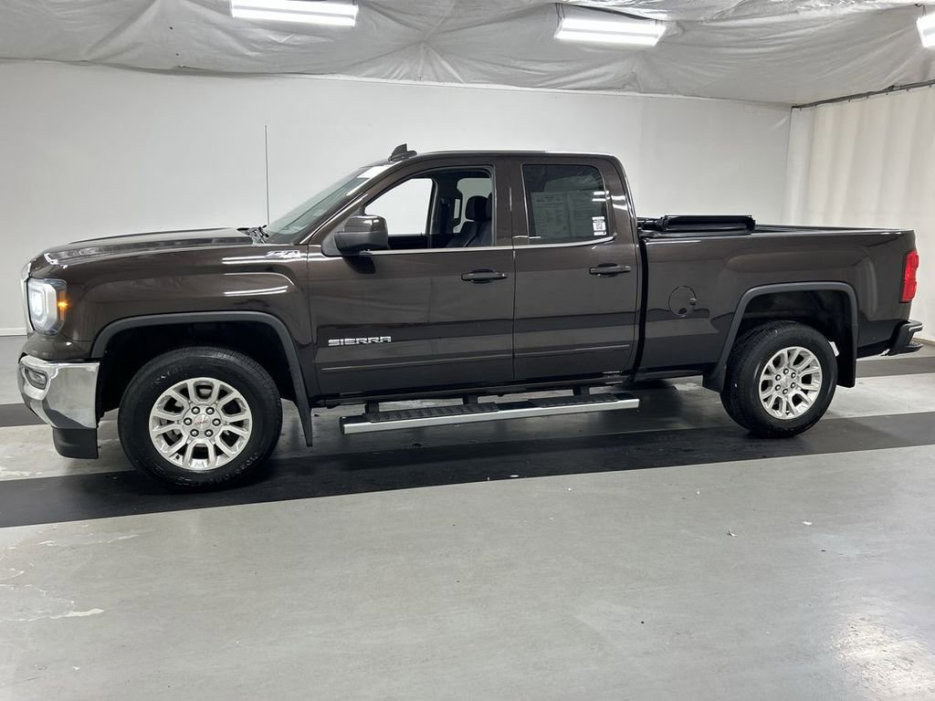 Used 2019 GMC Sierra 1500 SLE w/ SLE Value Package AWD/4WD image 6