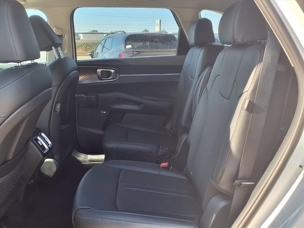 New 2026 Kia Sorento EX w/ EX Premium Package image 13