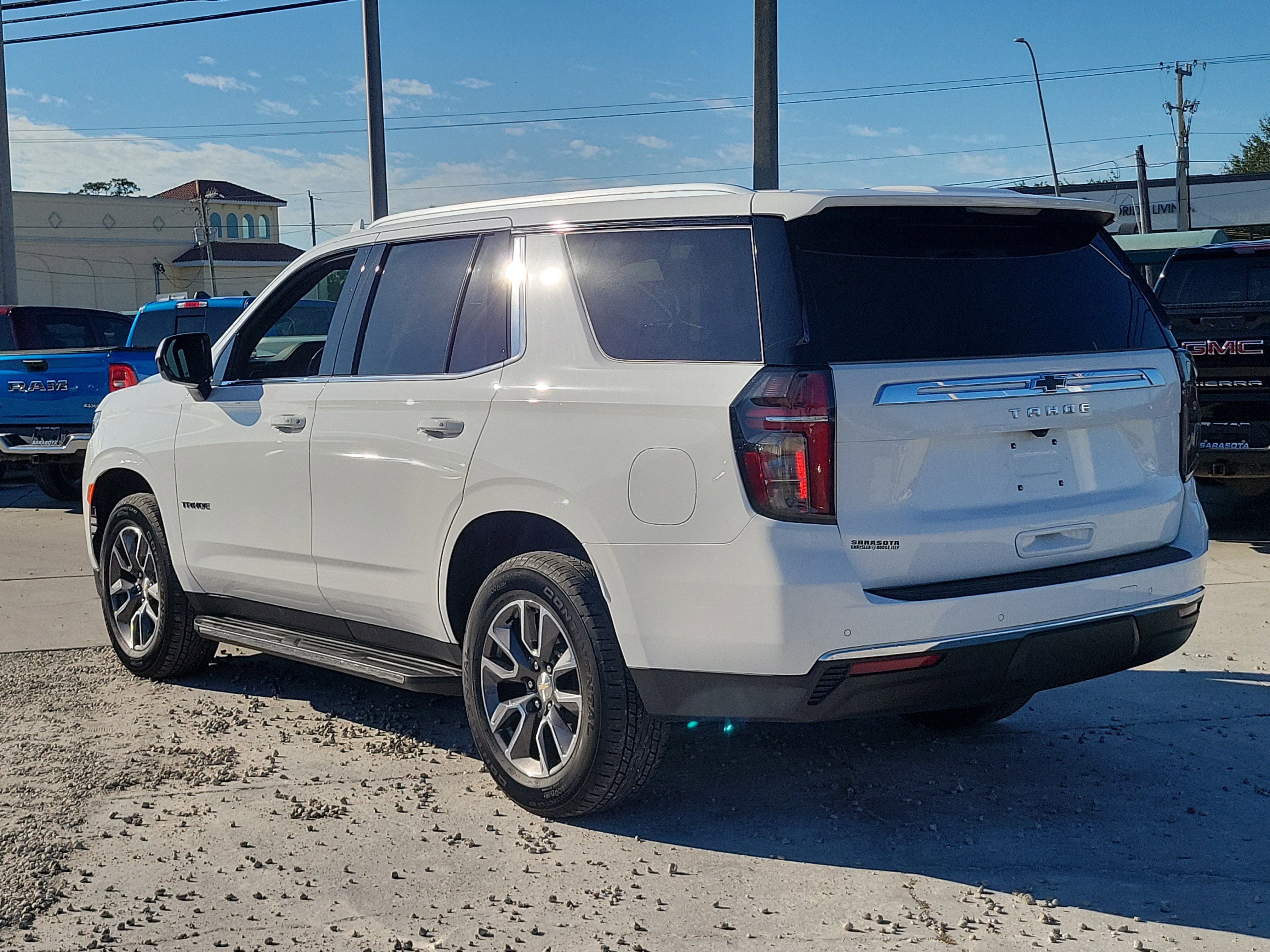 Used 2023 Chevrolet Tahoe LS image 4