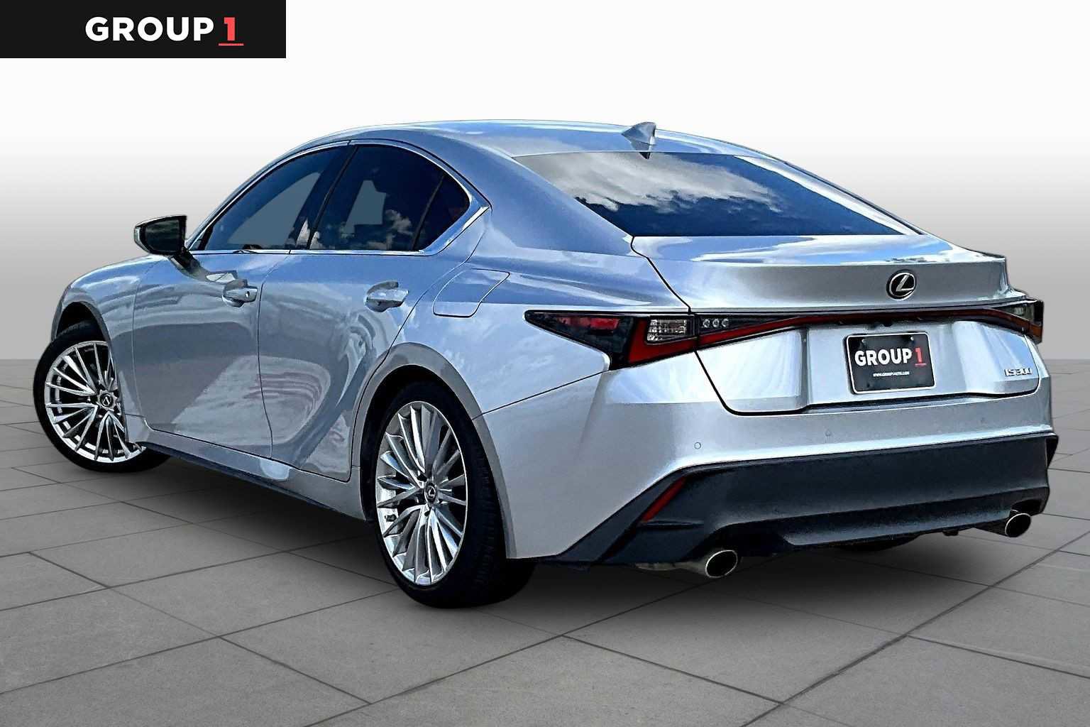 Certified 2022 Lexus IS 300 w/ Premium Package image 10