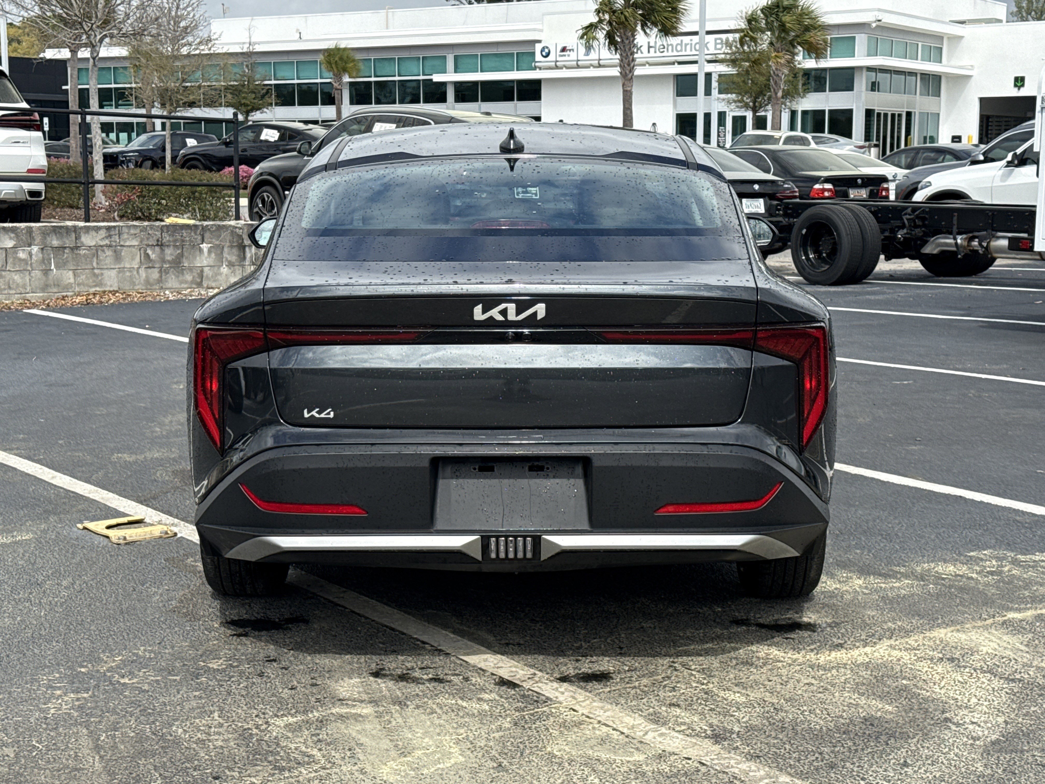 Used 2025 Kia K4 LXS image 16