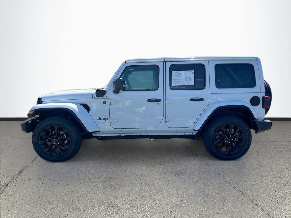 Certified 2025 Jeep Wrangler Unlimited Sahara w/ Safety Group image 4