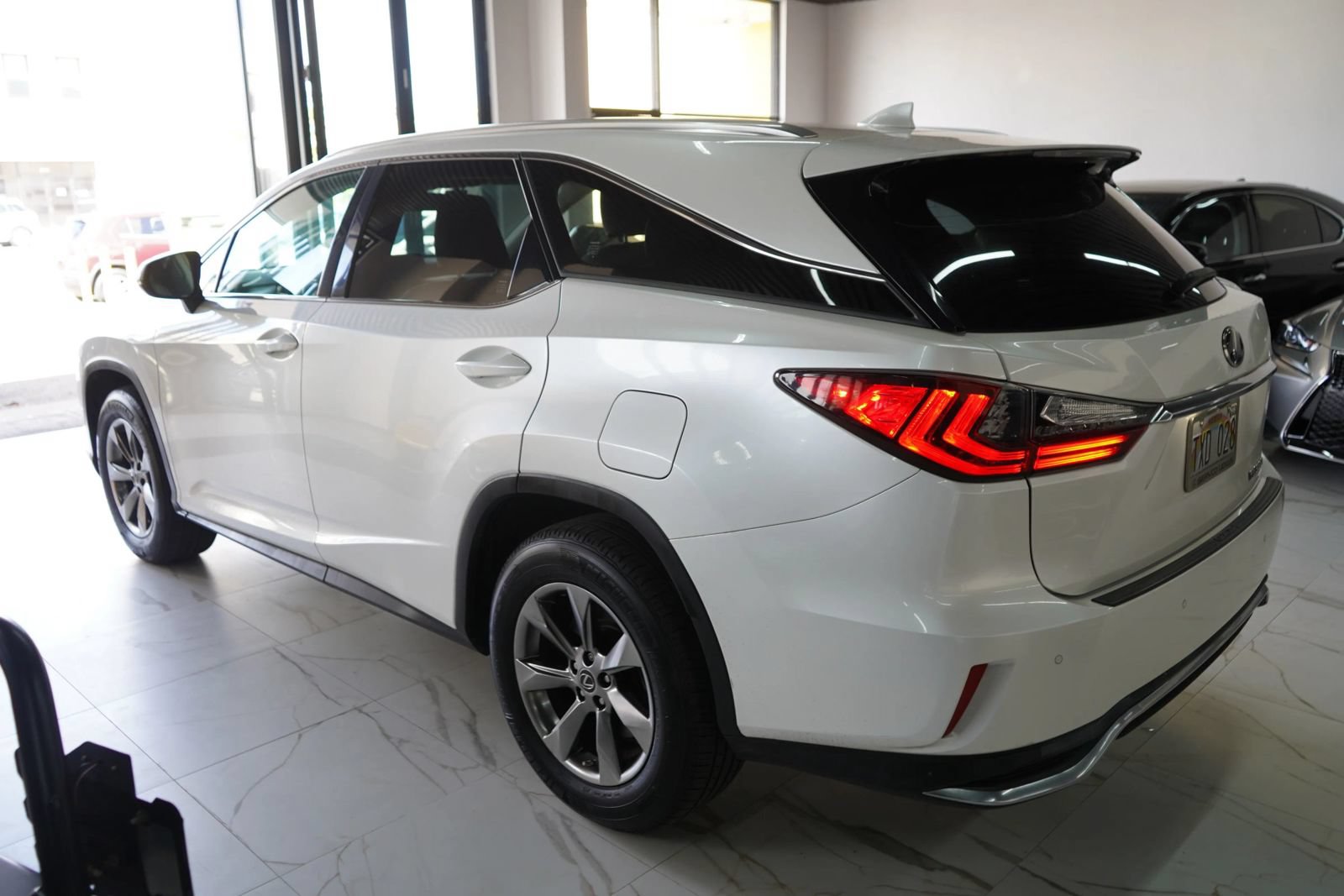 Used 2019 Lexus RX 350L FWD image 20