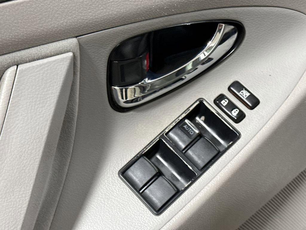 Used 2009 Toyota Camry LE FWD image 20
