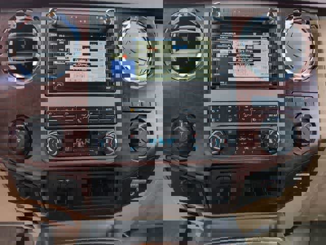 Used 2012 Ford F250 King Ranch w/ King Ranch w/Chrome Pkg image 28