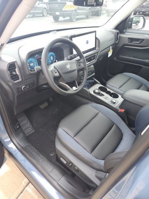 New 2025 Ford Bronco Sport Outer Banks w/ Outer Banks Tech Package+ AWD/4WD image 34