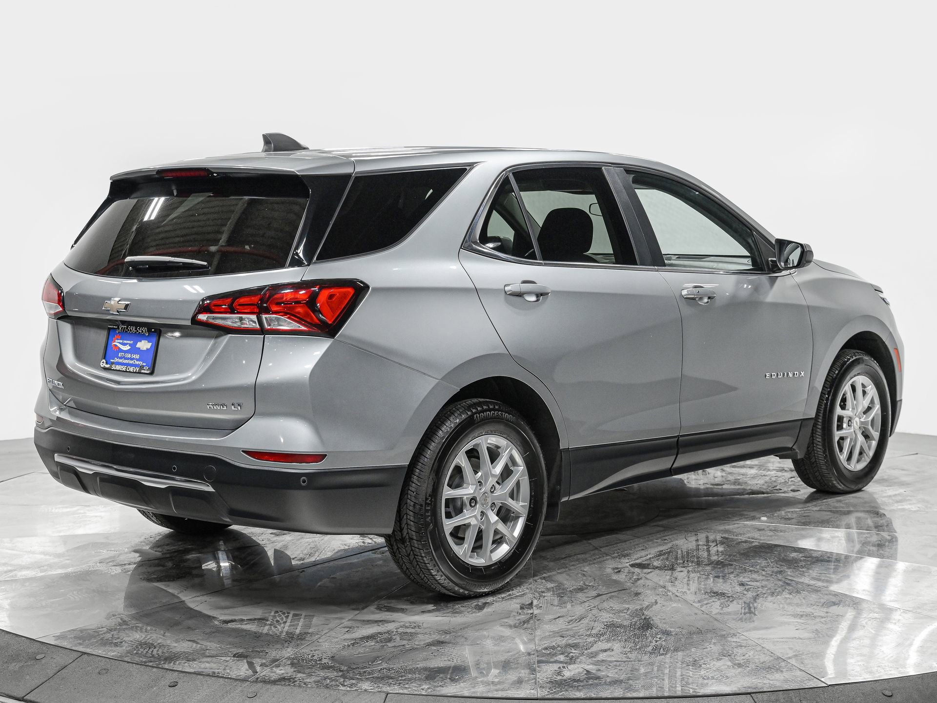 Used 2023 Chevrolet Equinox LT image 7