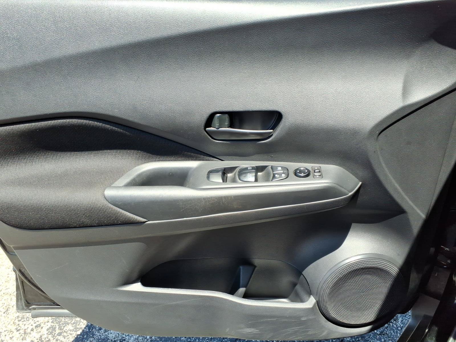 Used 2024 Nissan Kicks S FWD image 23