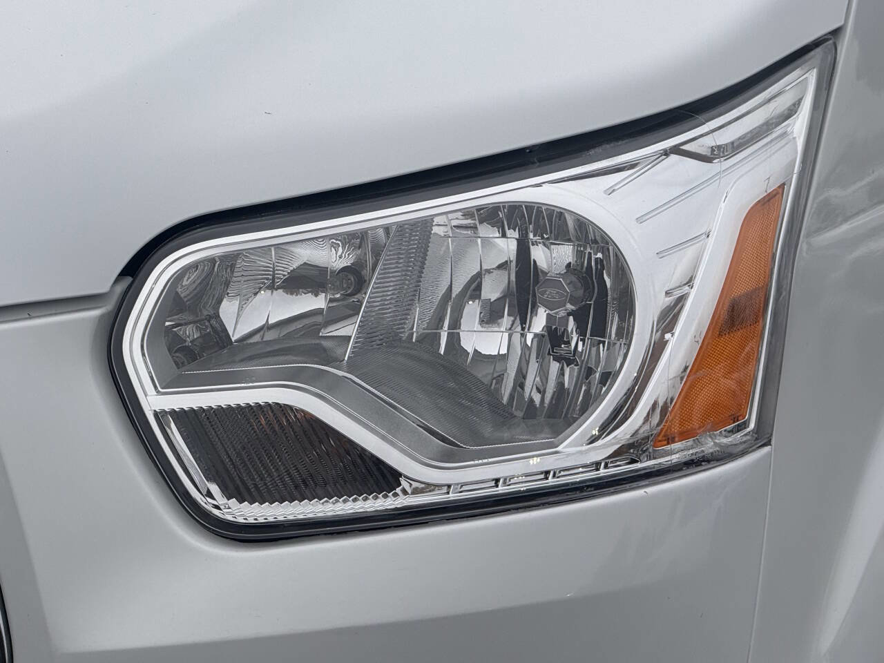 Used 2019 Ford Transit 250 130 Low Roof w/ Exterior Upgrade Package image 18