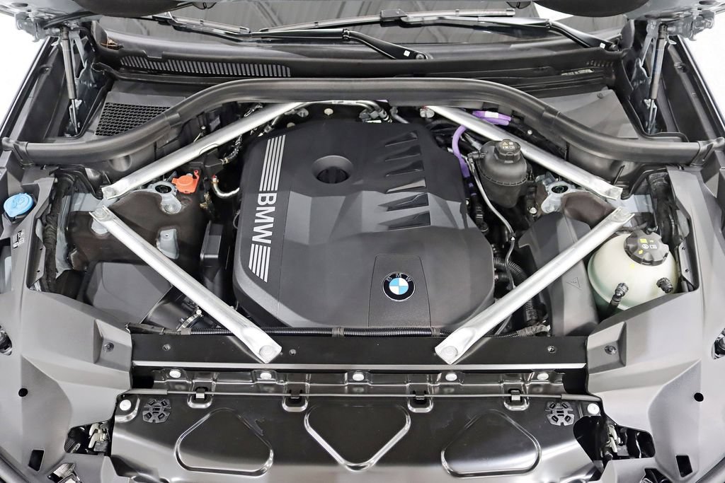 Used 2026 BMW X7 xDrive40i w/ M Sport Package AWD/4WD image 48