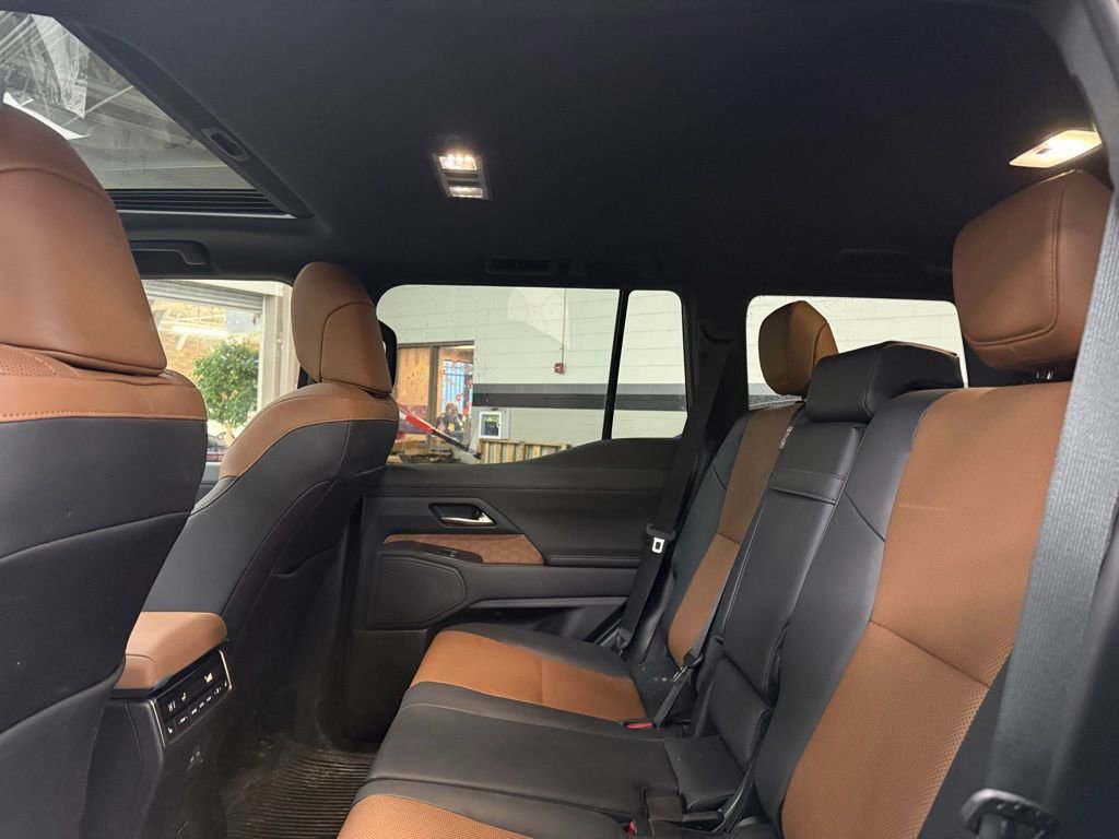 Used 2024 Lexus GX 550 550 Premium+ image 15