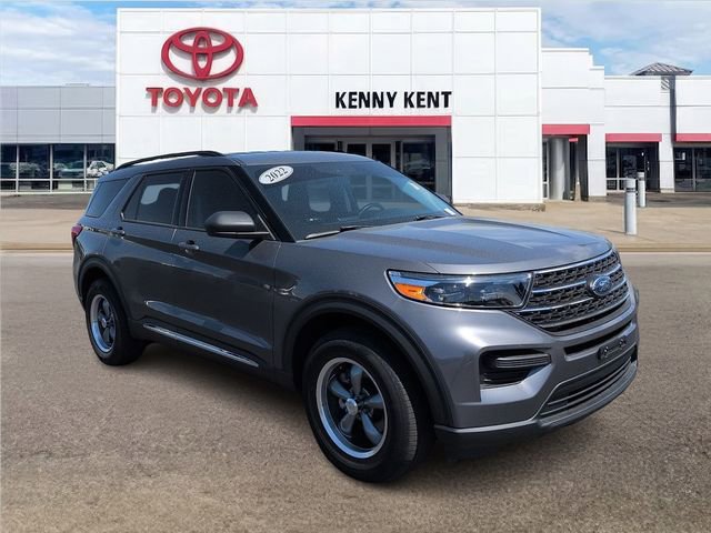 Used 2022 Ford Explorer XLT AWD/4WD image 1
