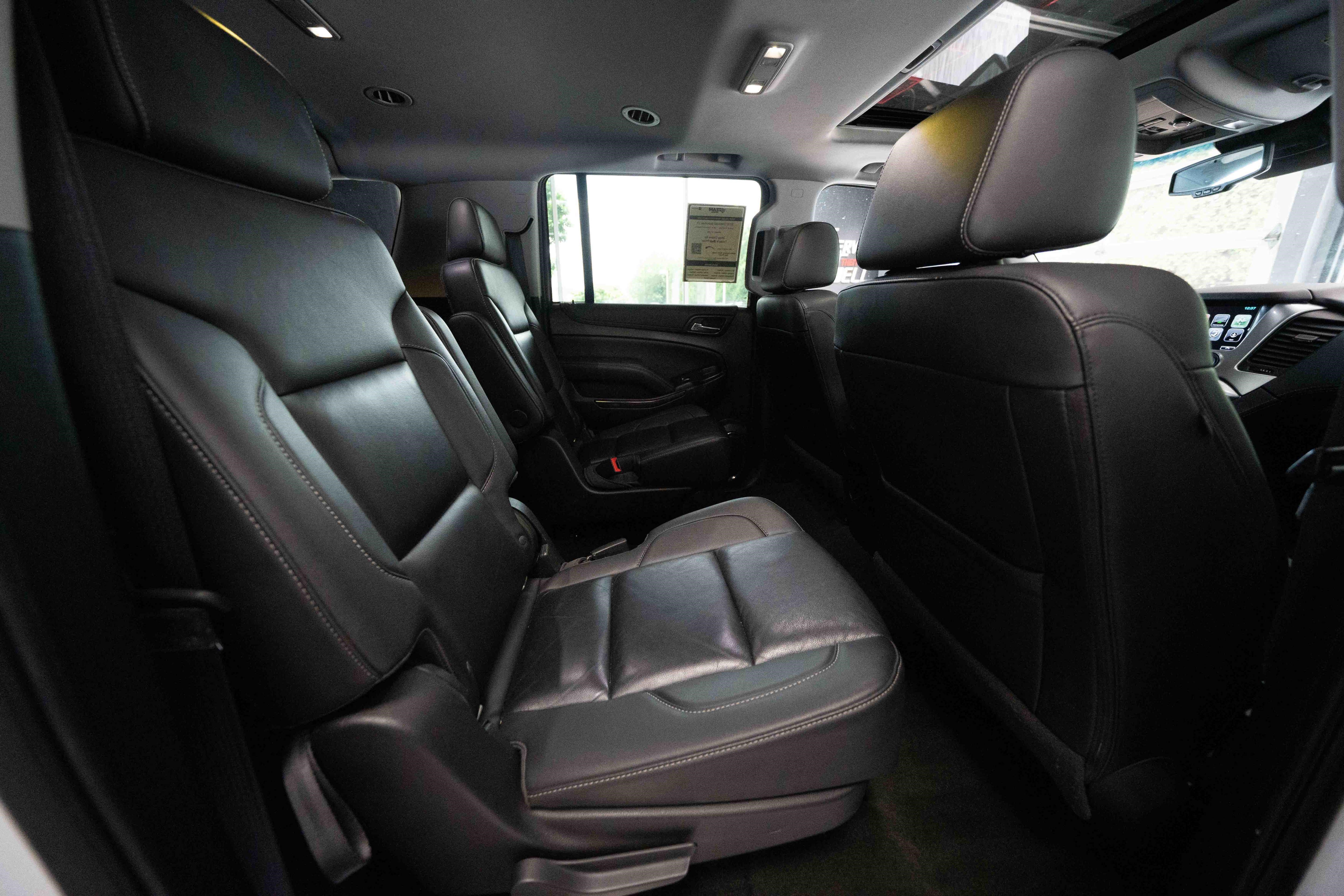Used 2018 Chevrolet Suburban LT AWD/4WD image 25