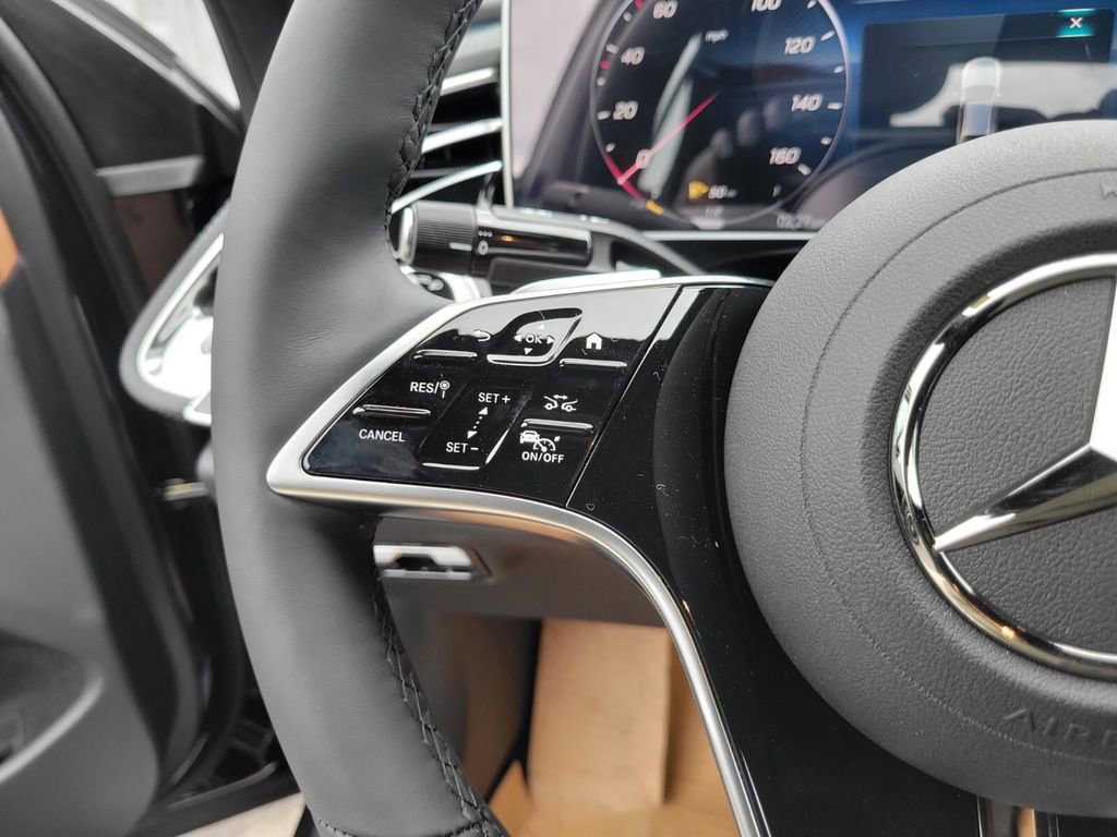 New 2026 Mercedes-Benz E 350 4MATIC Sedan image 26