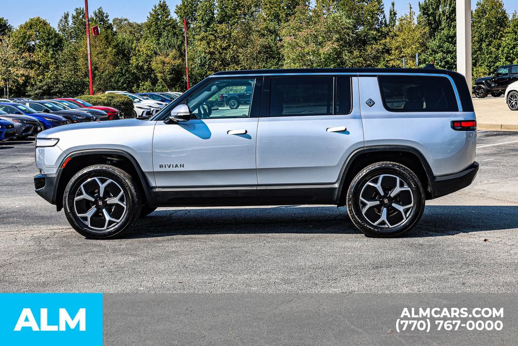 Used 2024 Rivian R1S Adventure image 8
