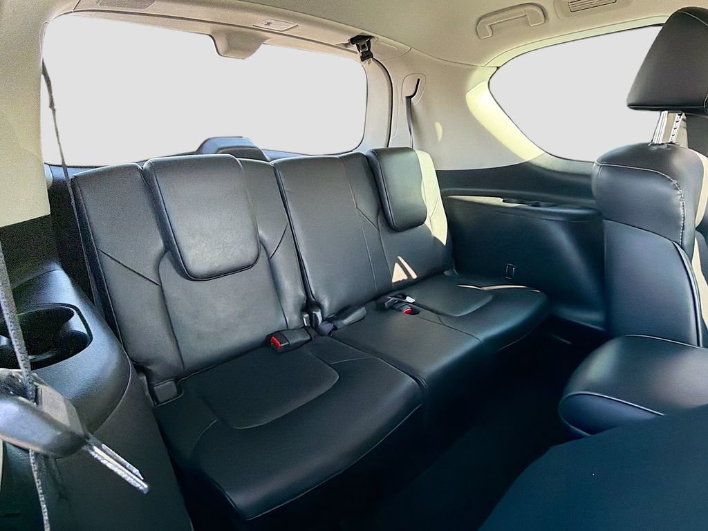 Used 2023 INFINITI QX80 Luxe w/ Cargo Package image 23