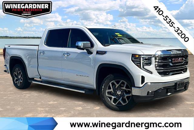 Used 2023 GMC Sierra 1500 SLT w/ SLT Premium Package image 1
