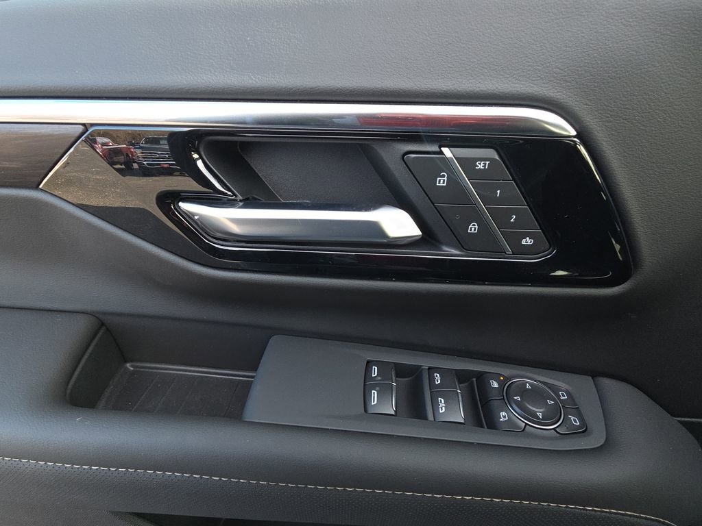 New 2026 Chevrolet Suburban Premier w/ Sun And Tow Package image 13