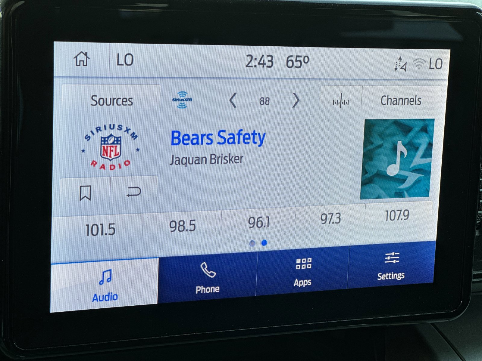 Certified 2022 Ford Explorer XLT w/ Class IV Trailer Tow Package image 20