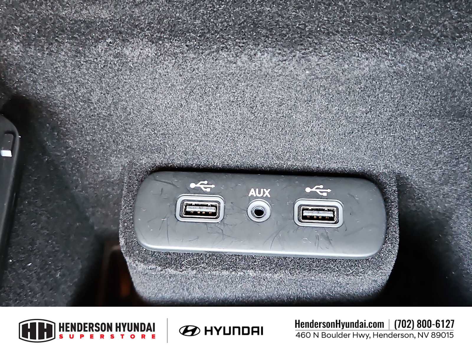 Used 2018 Chrysler 300 S w/ Beats Audio Group RWD image 30