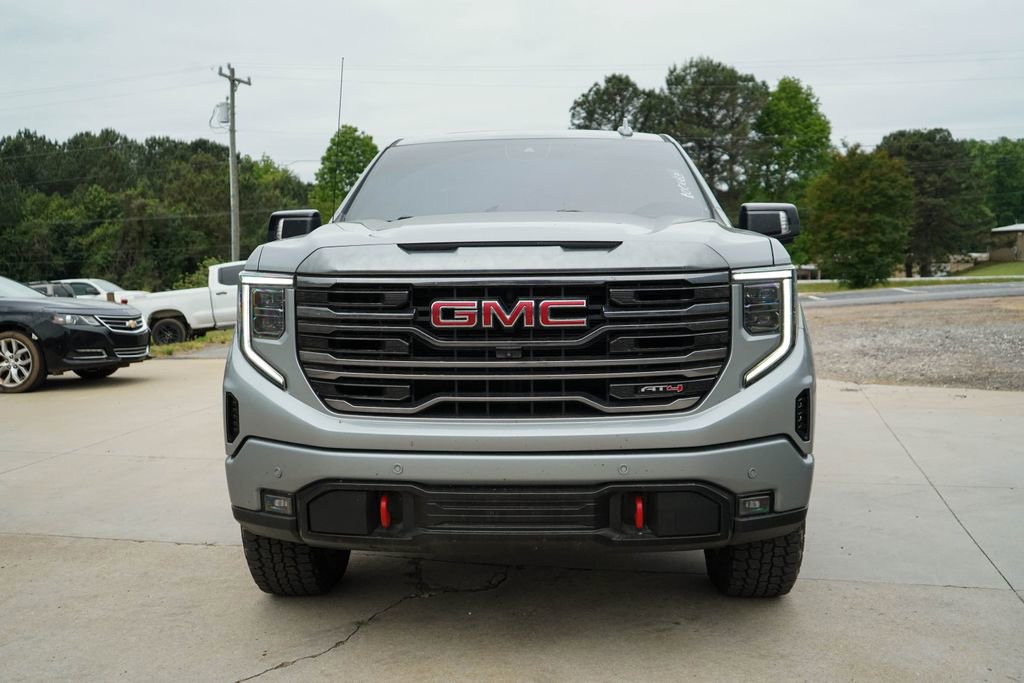 Used 2024 GMC Sierra 1500 AT4 w/ Technology Package AWD/4WD image 16