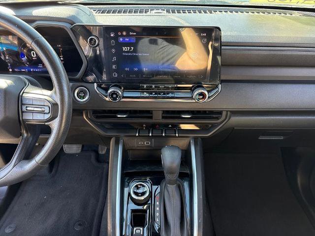 Used 2023 Chevrolet Colorado Trail Boss w/ Technology Package image 22