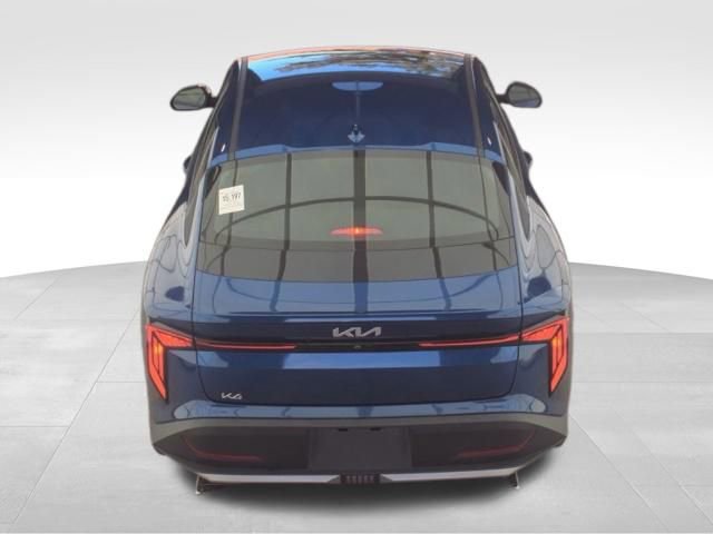 Used 2025 Kia K4 FWD image 8