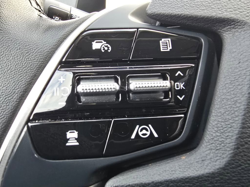 Used 2023 Kia EV6 Wind w/ Wind Technology Package image 33