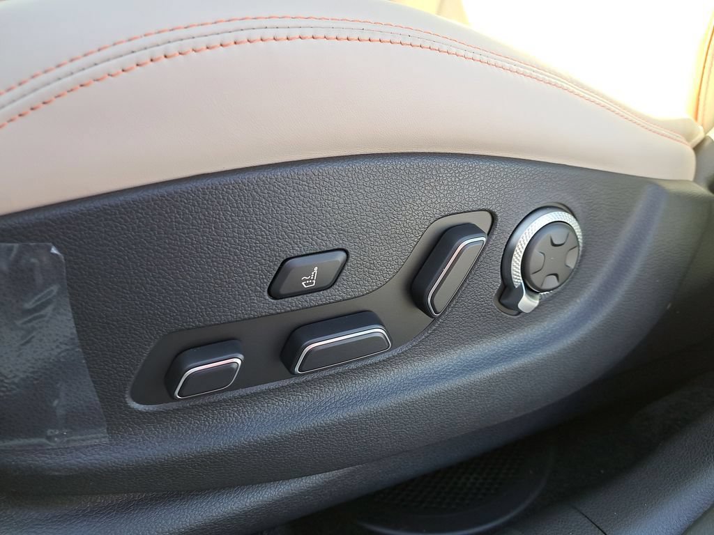 New 2026 Genesis GV70 3.5T Sport Prestige AWD/4WD image 16
