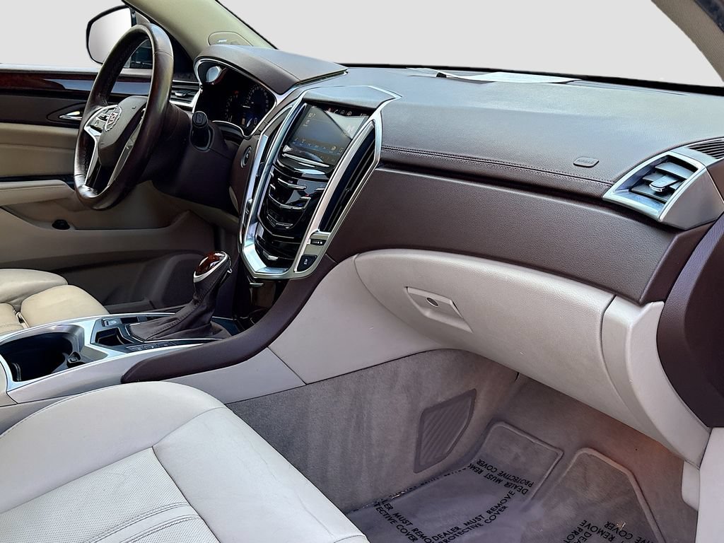 Used 2016 Cadillac SRX Luxury w/ Driver Awareness Package FWD image 31