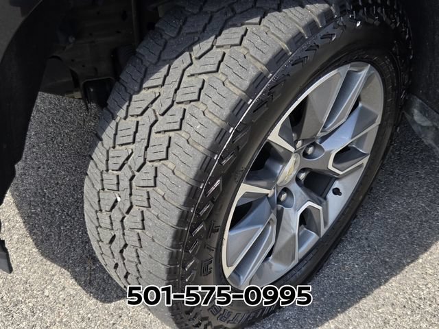 Used 2019 Chevrolet Silverado 1500 LT w/ All-Star Edition AWD/4WD image 19