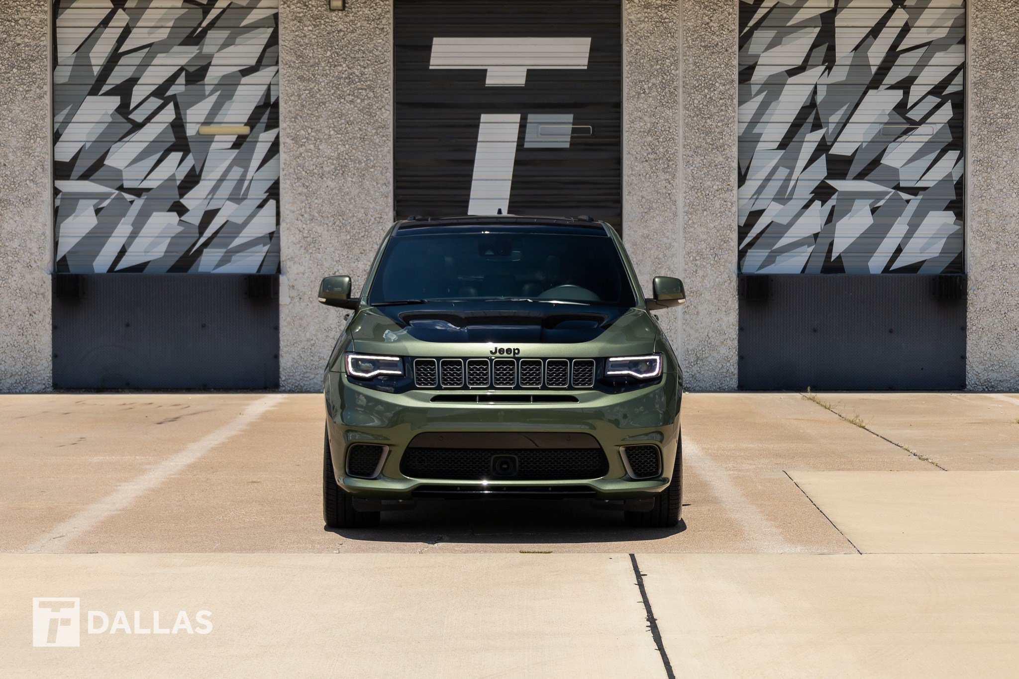 Used 2021 Jeep Grand Cherokee Trackhawk AWD/4WD image 3