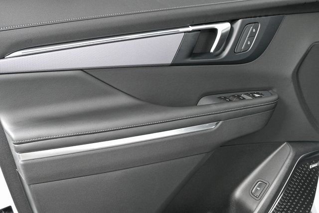 New 2026 Buick Enclave Sport Touring image 6