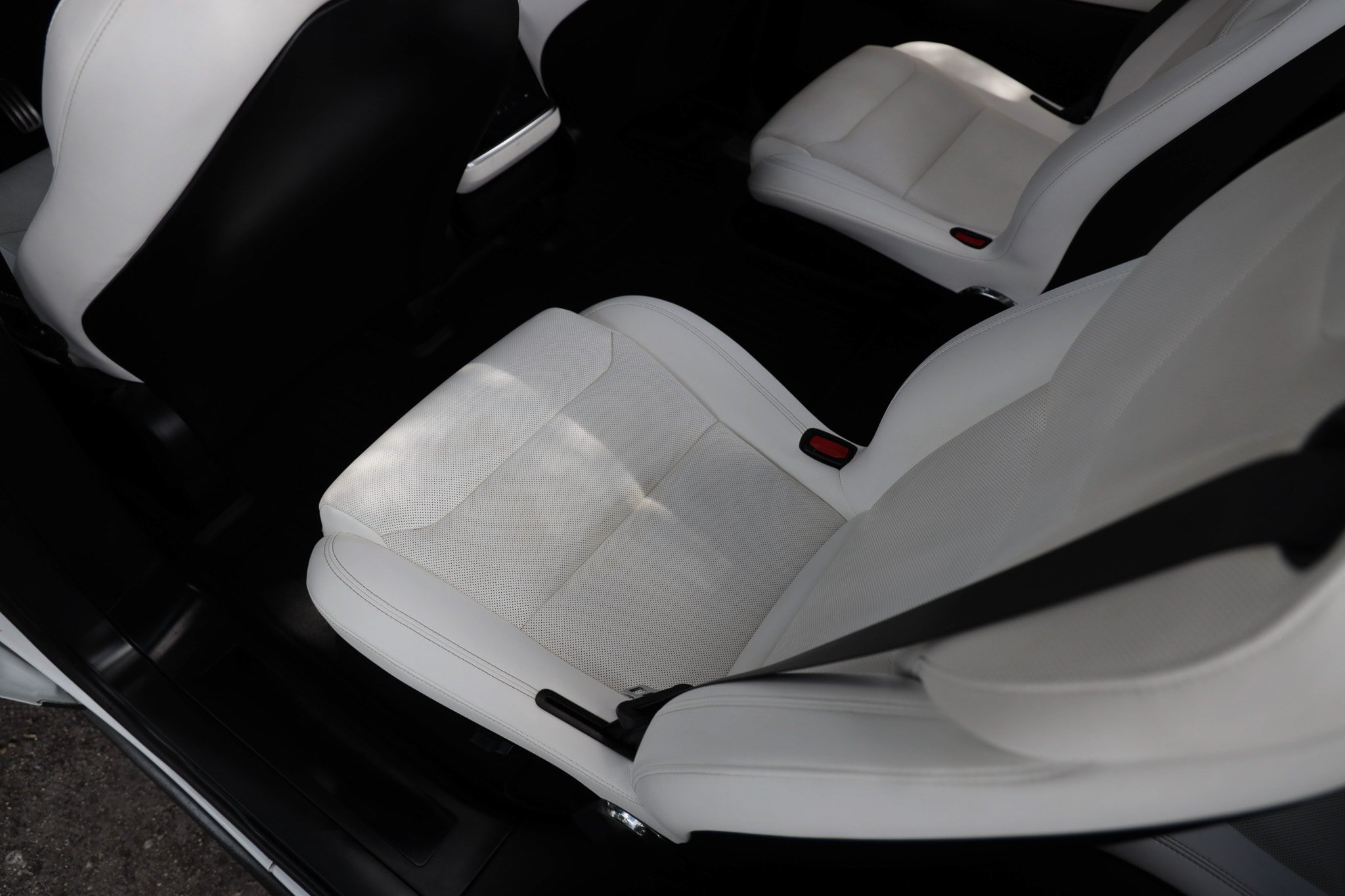 Used 2022 Tesla Model X AWD/4WD image 15