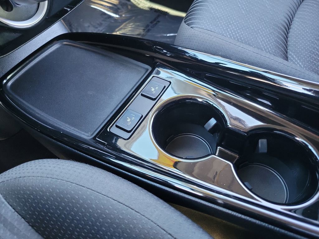 Used 2021 Toyota Prius Prime LE image 13