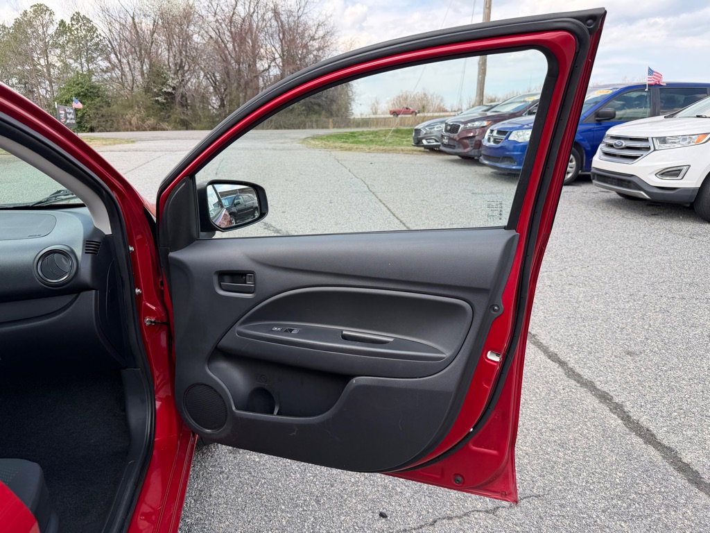 Used 2018 Mitsubishi Mirage G4 ES FWD image 14
