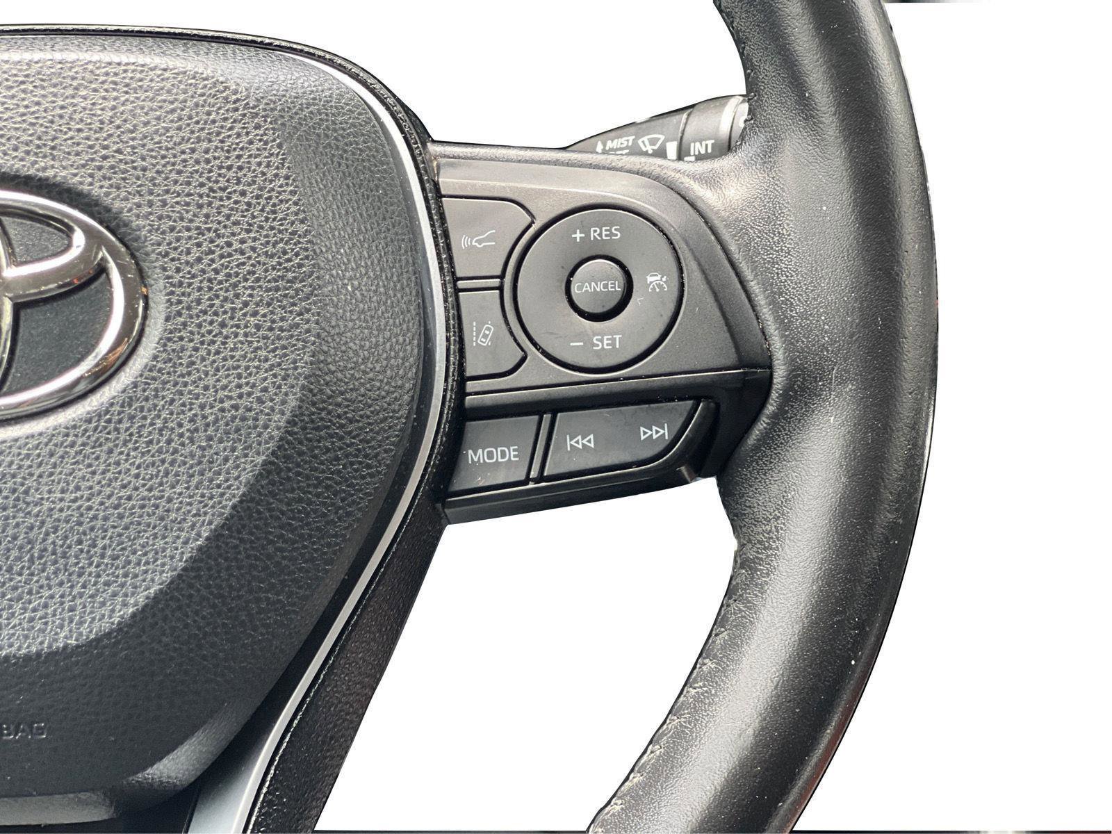 Used 2021 Toyota RAV4 Adventure AWD/4WD image 18