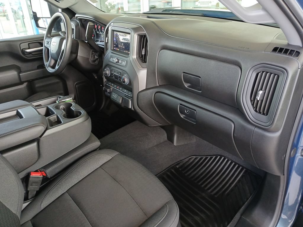 Certified 2025 Chevrolet Silverado 2500 Custom w/ Custom Value Package AWD/4WD image 30