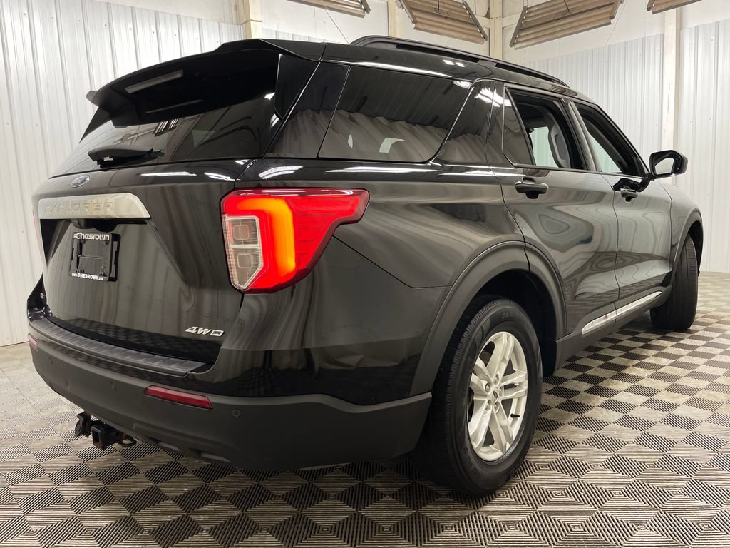 Used 2021 Ford Explorer XLT AWD/4WD image 47