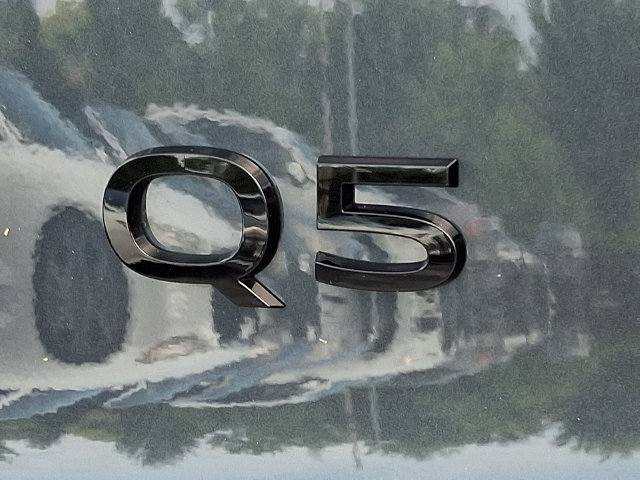 Certified 2025 Audi Q5 Premium w/ Convenience Package AWD/4WD image 32