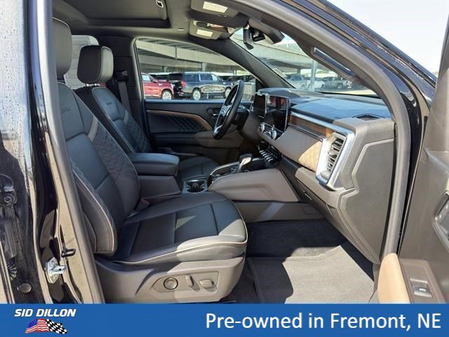 Certified 2025 GMC Canyon Denali AWD/4WD image 14