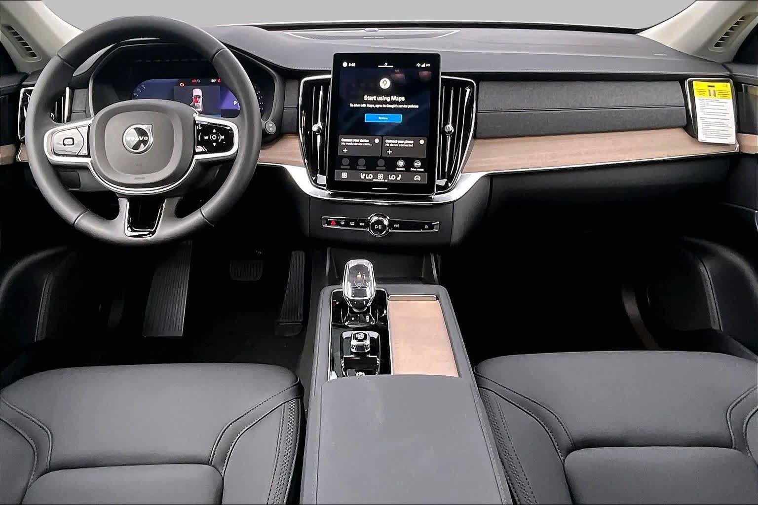 New 2026 Volvo XC90 B6 Plus w/ Protection Package Premier AWD/4WD image 7