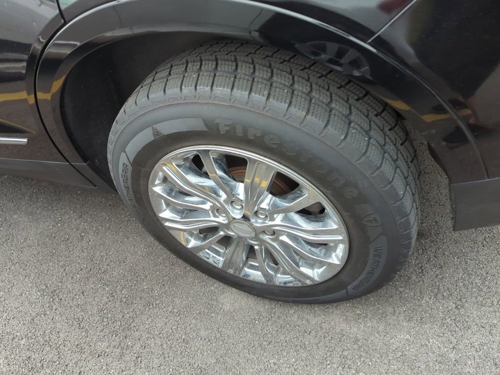 Used 2017 Cadillac XT5 FWD image 5