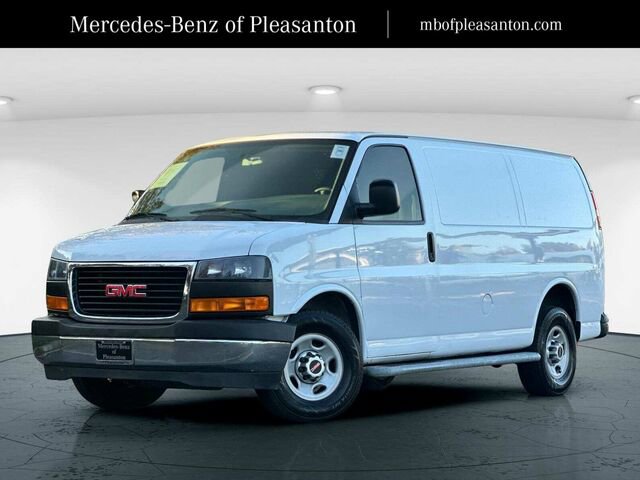 Used 2017 GMC Savana 2500 image 1